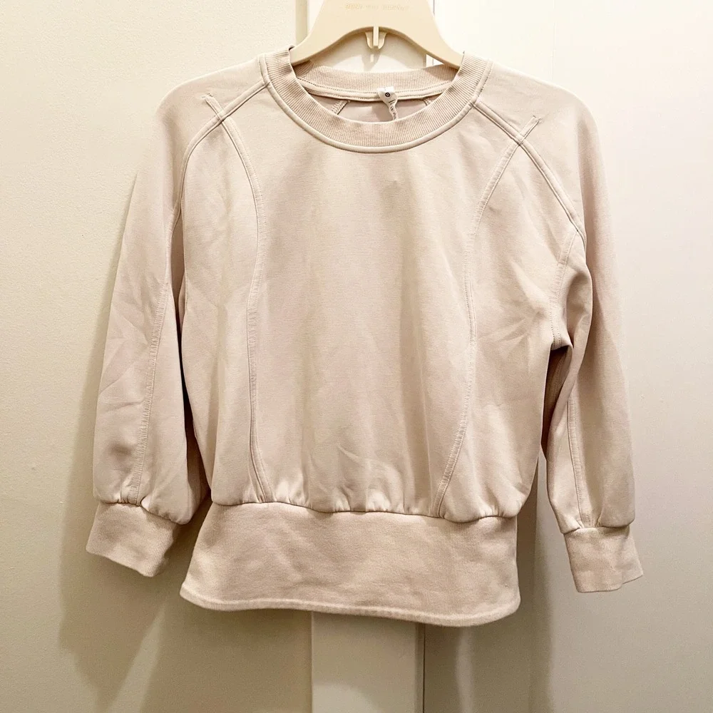 Lululemon Softstreme Ribbed Hem‎ Pullover Sweatshirt Size 6 Ivory Athleisure